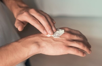 bilder/magazin/creme-hand.07.jpg