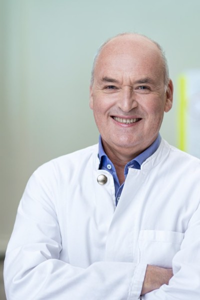 Dr. med. Jens Alm
