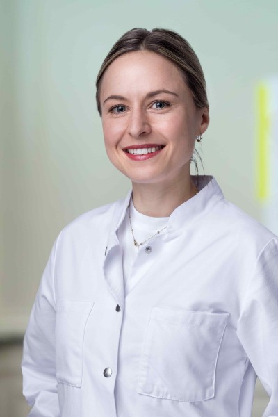 Dr. med. Katharina Strobel