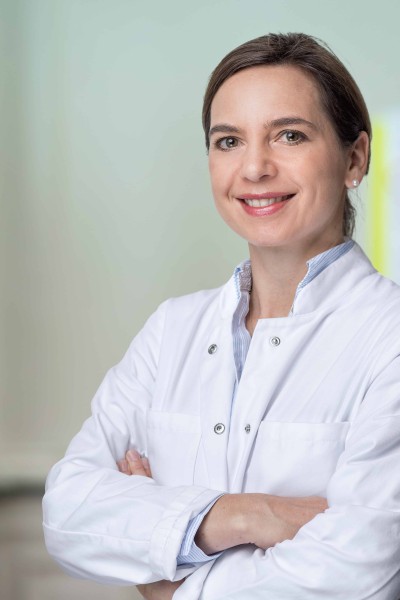 Dr. Dr. med. Rebecca Stier